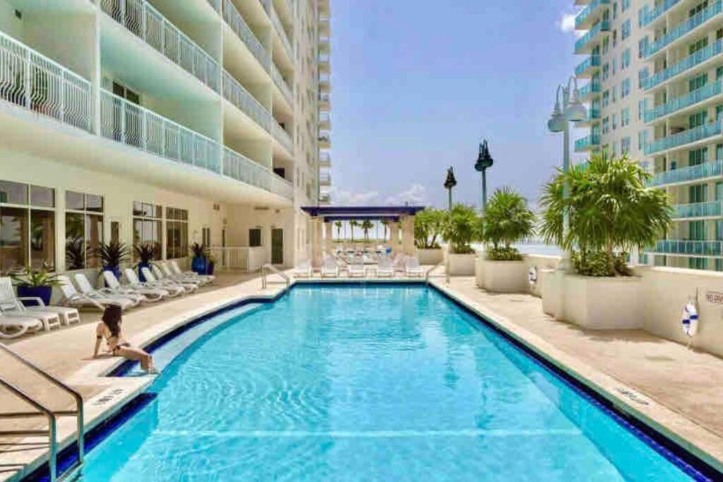 Spacious 1Bedroom Unit Brickell-Free Parking Miami Exterior photo