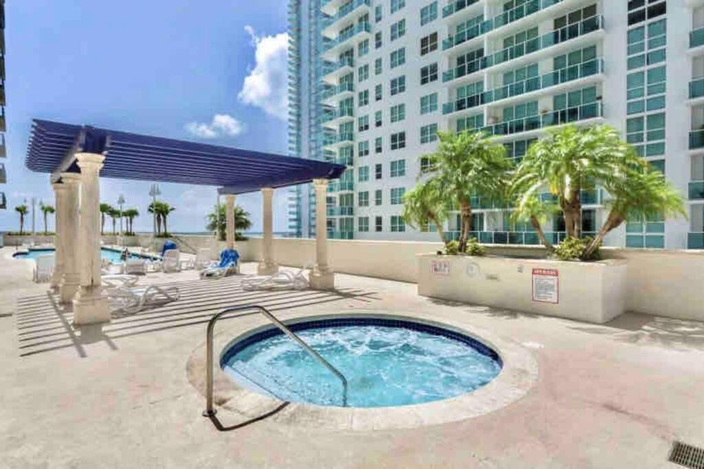Spacious 1Bedroom Unit Brickell-Free Parking Miami Exterior photo